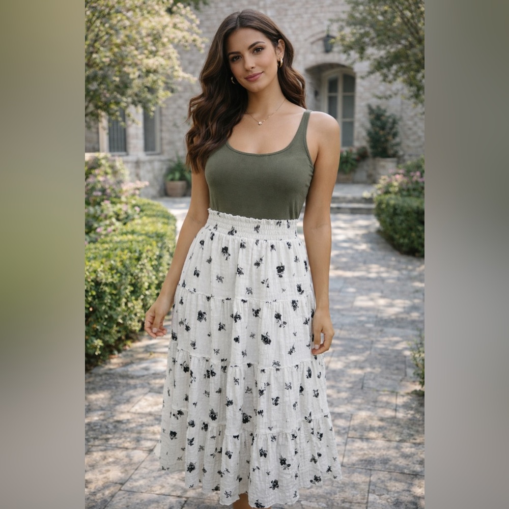 Floral Maxi Skirt - White and Black